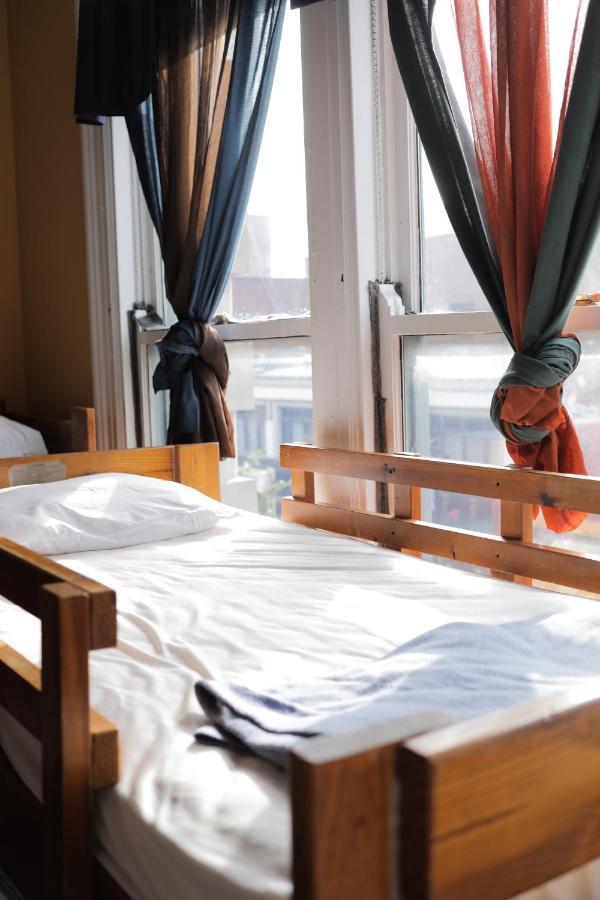 Hostel Buffalo-Niagara ภายนอก รูปภาพ