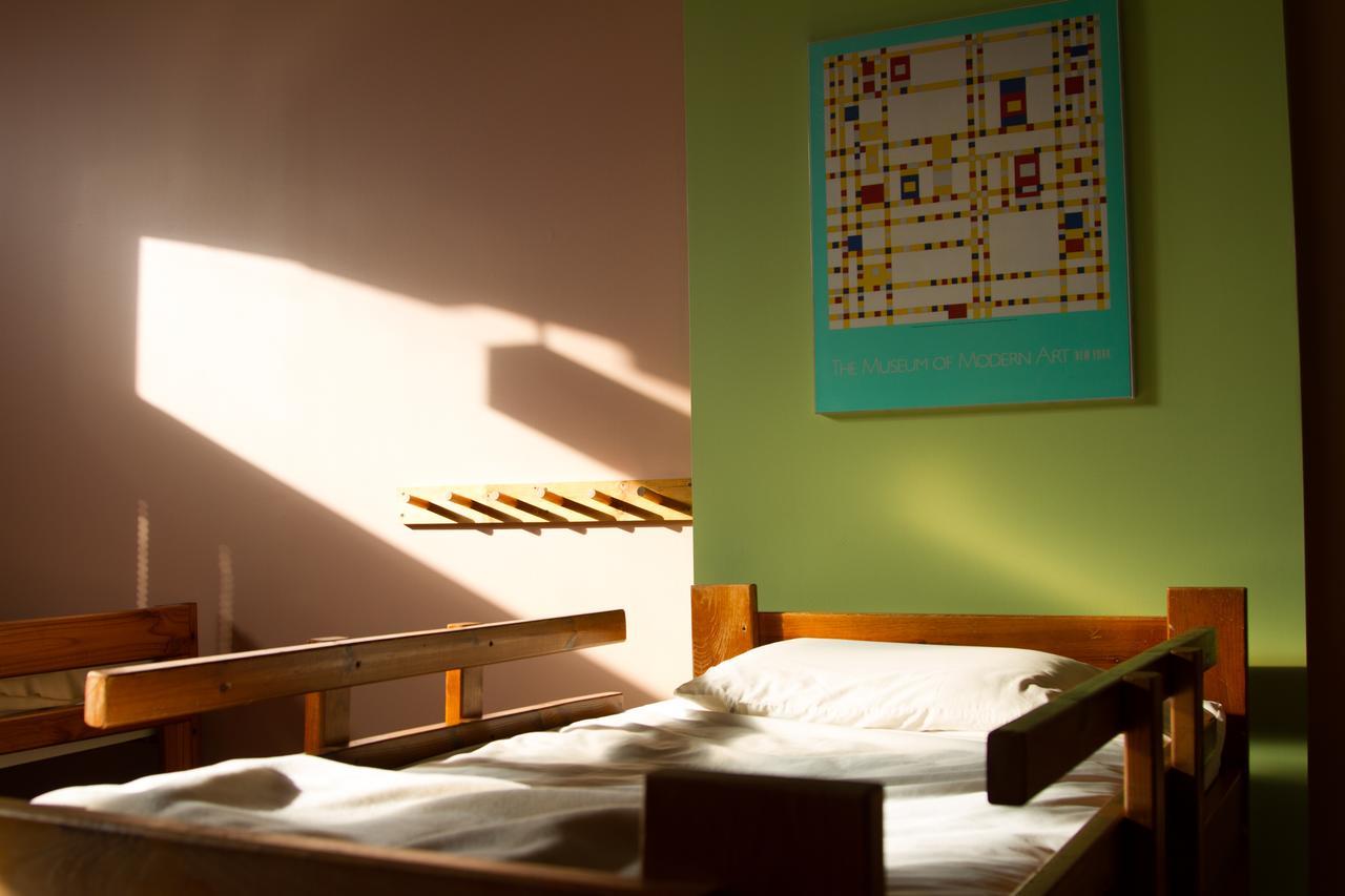 Hostel Buffalo-Niagara ภายนอก รูปภาพ